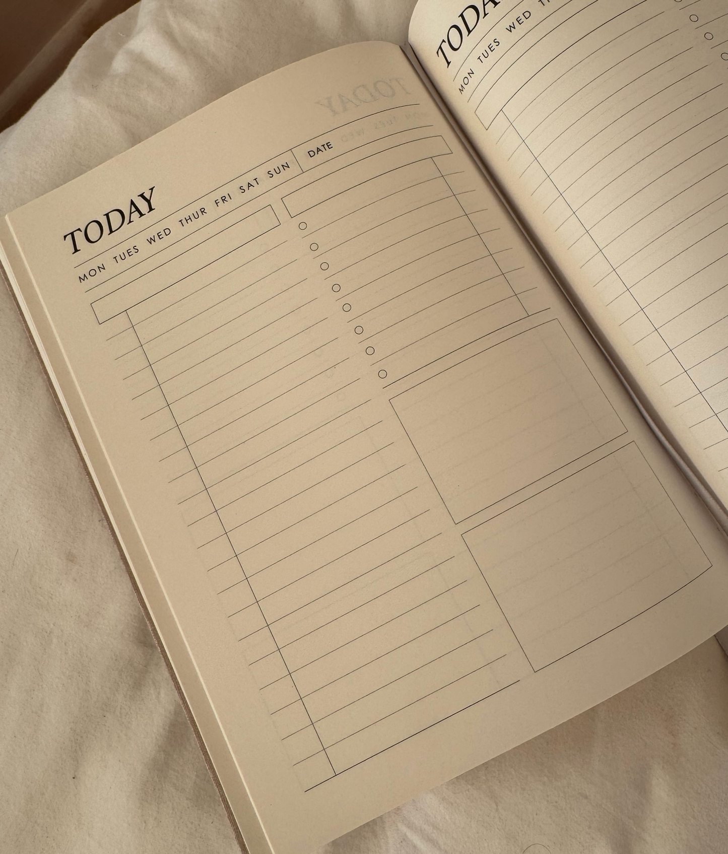 PRE-ORDER HANA DIARY